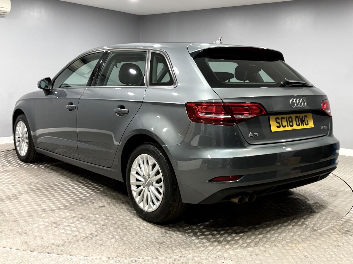 Used Audi A3 2018 for sale - 77839335: Photo 5