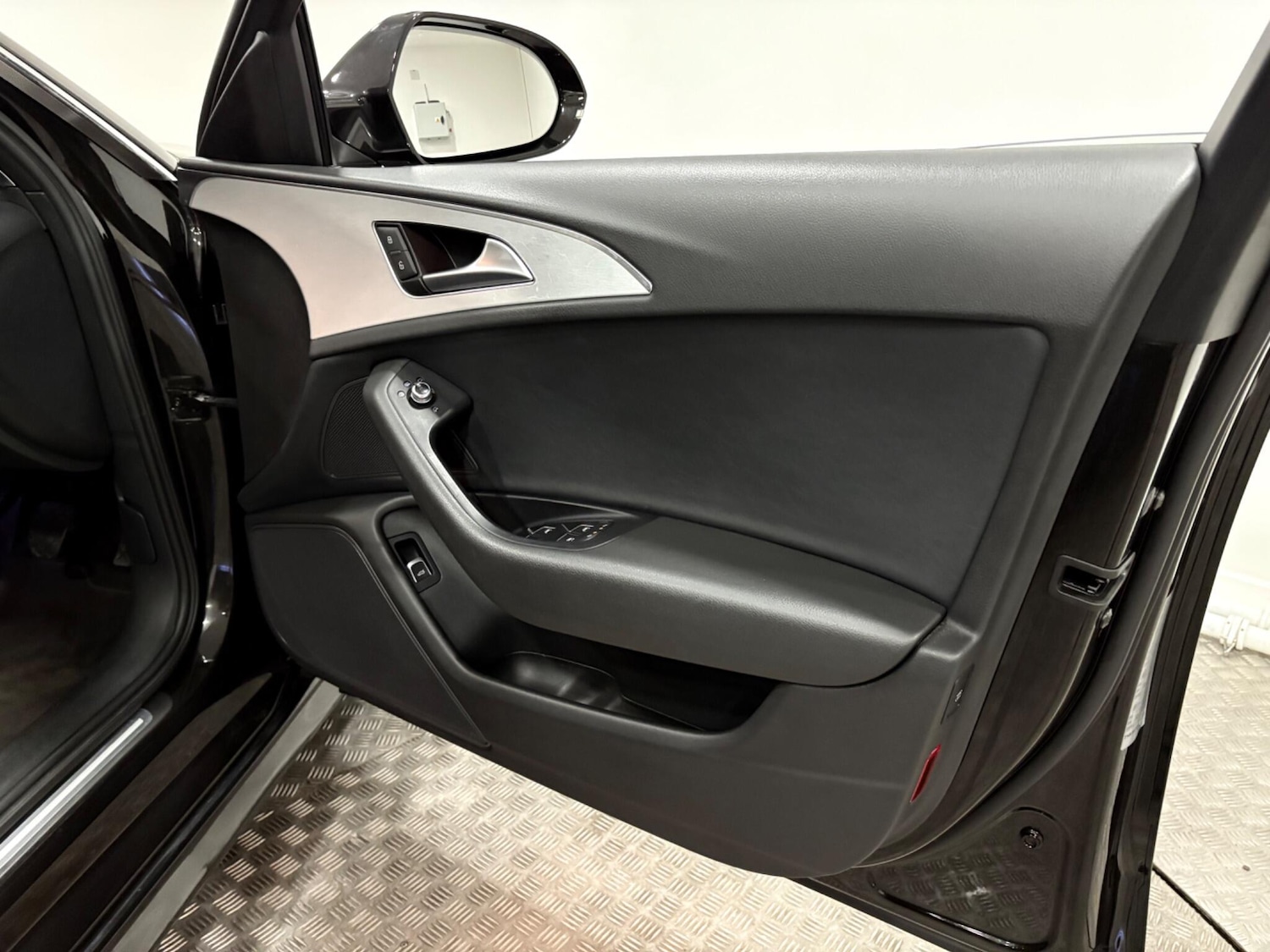 Used Audi A6 2015 for sale - 77021220: Photo 35