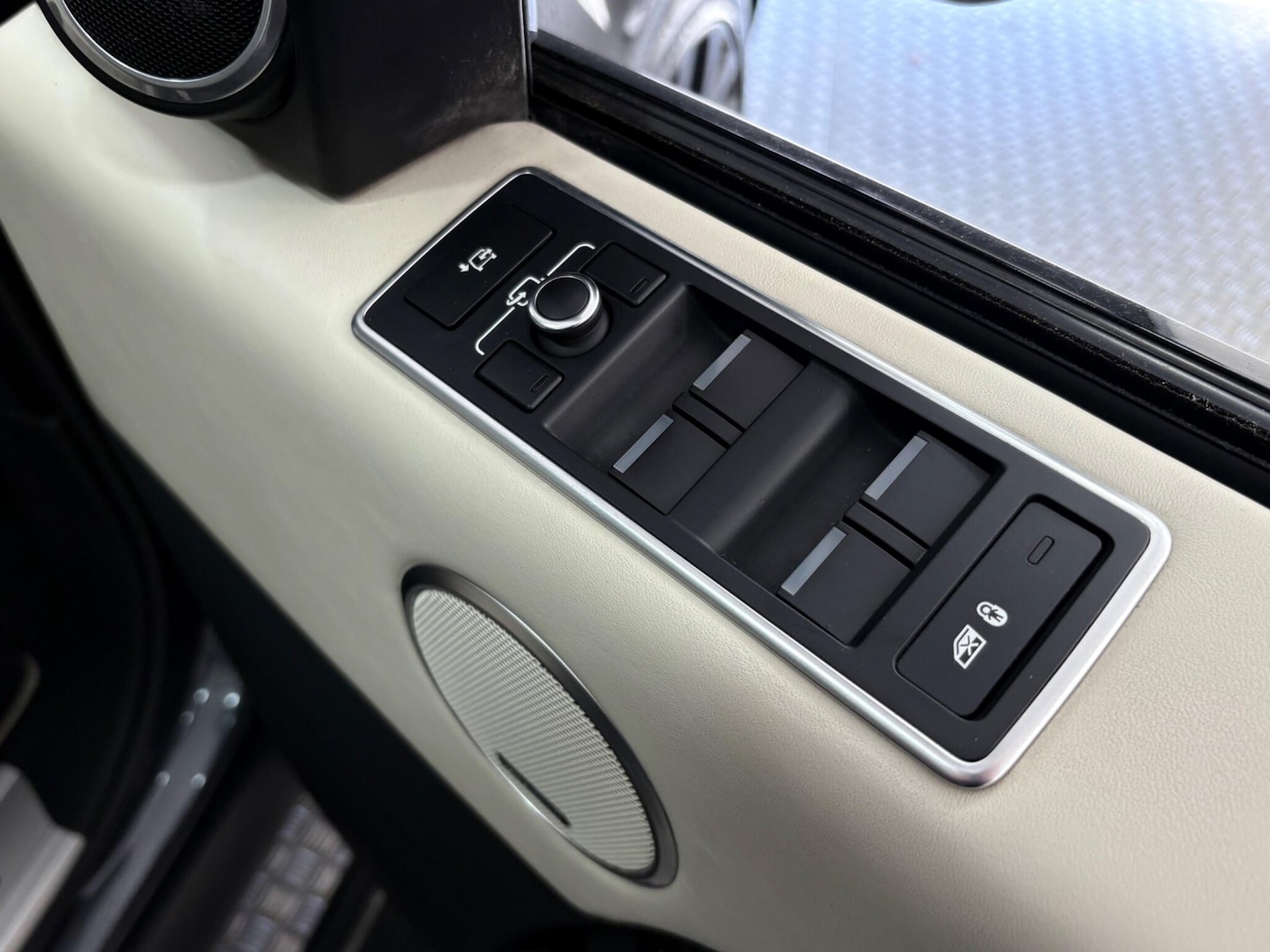 Used Land Rover Range Rover 2017 for sale - 77021147: Photo 44