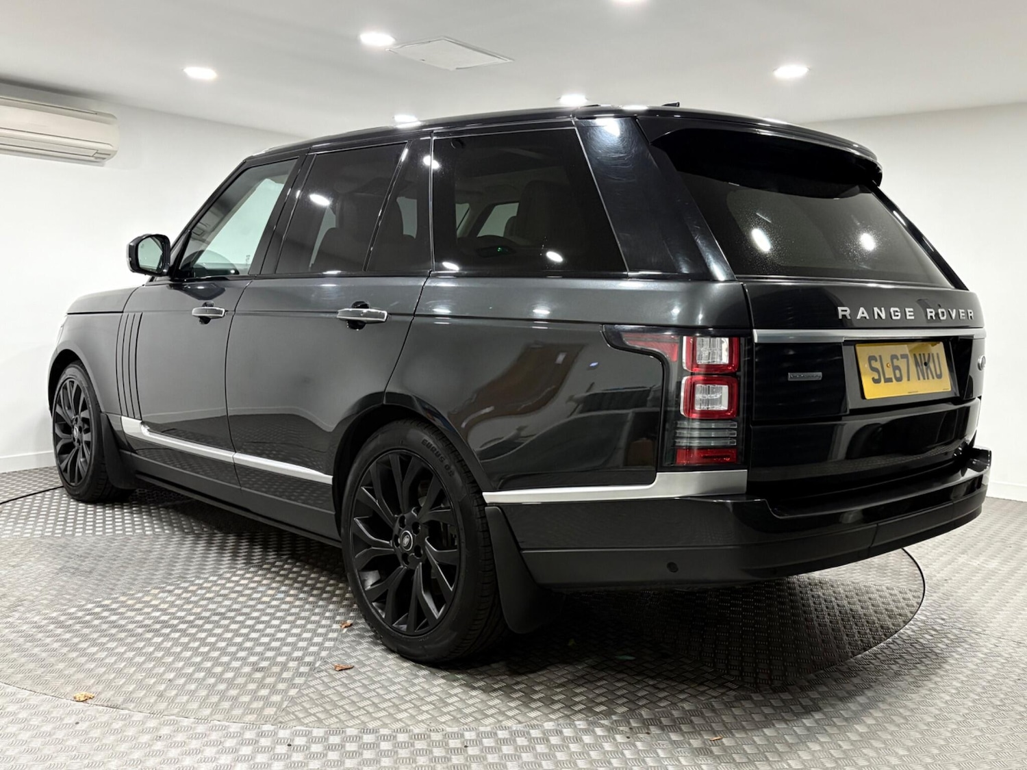 Used Land Rover Range Rover 2017 for sale - 77021147: Photo 5