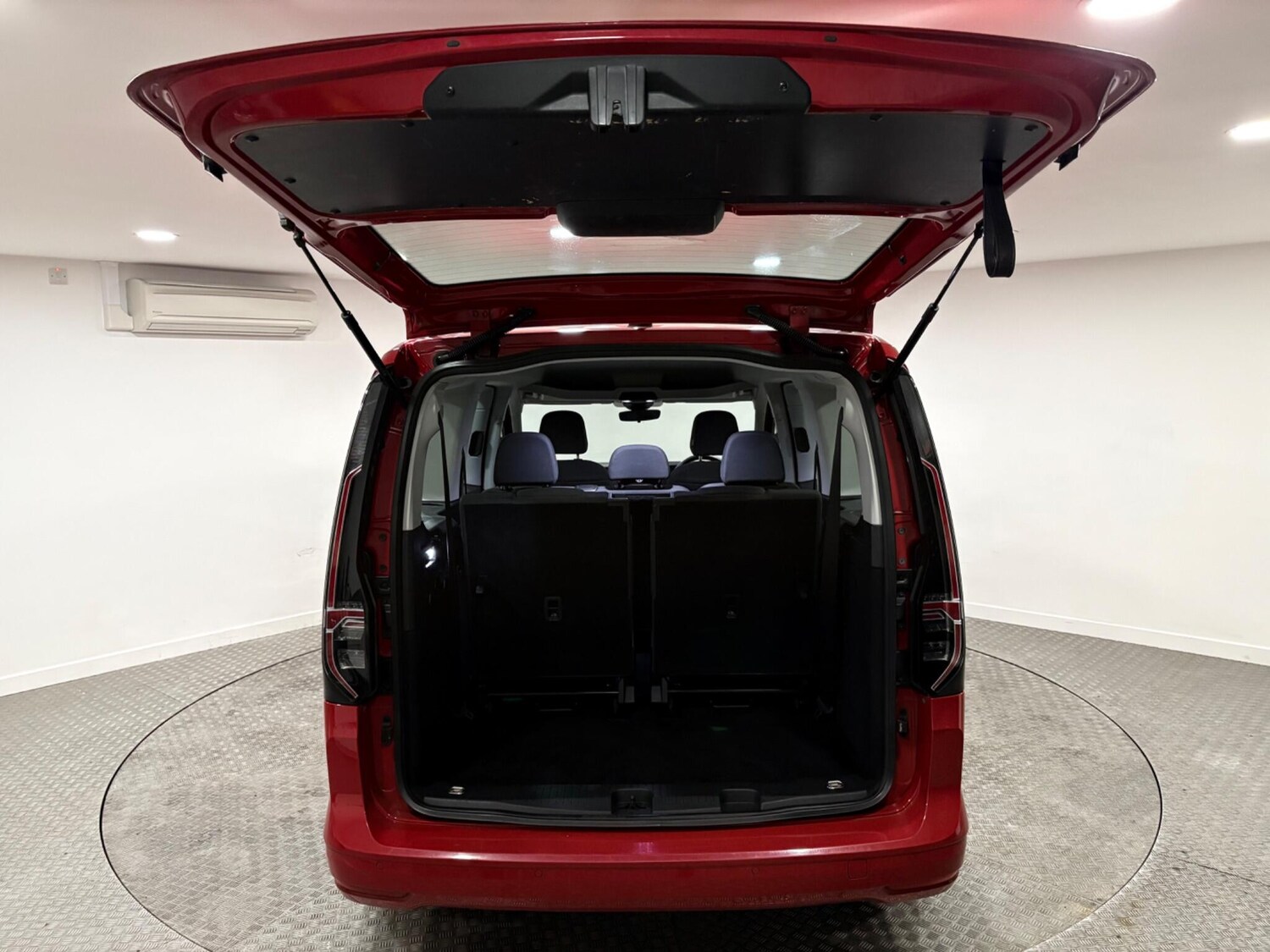 Used Volkswagen Caddy Maxi 2023 for sale - 77468931: Photo 46