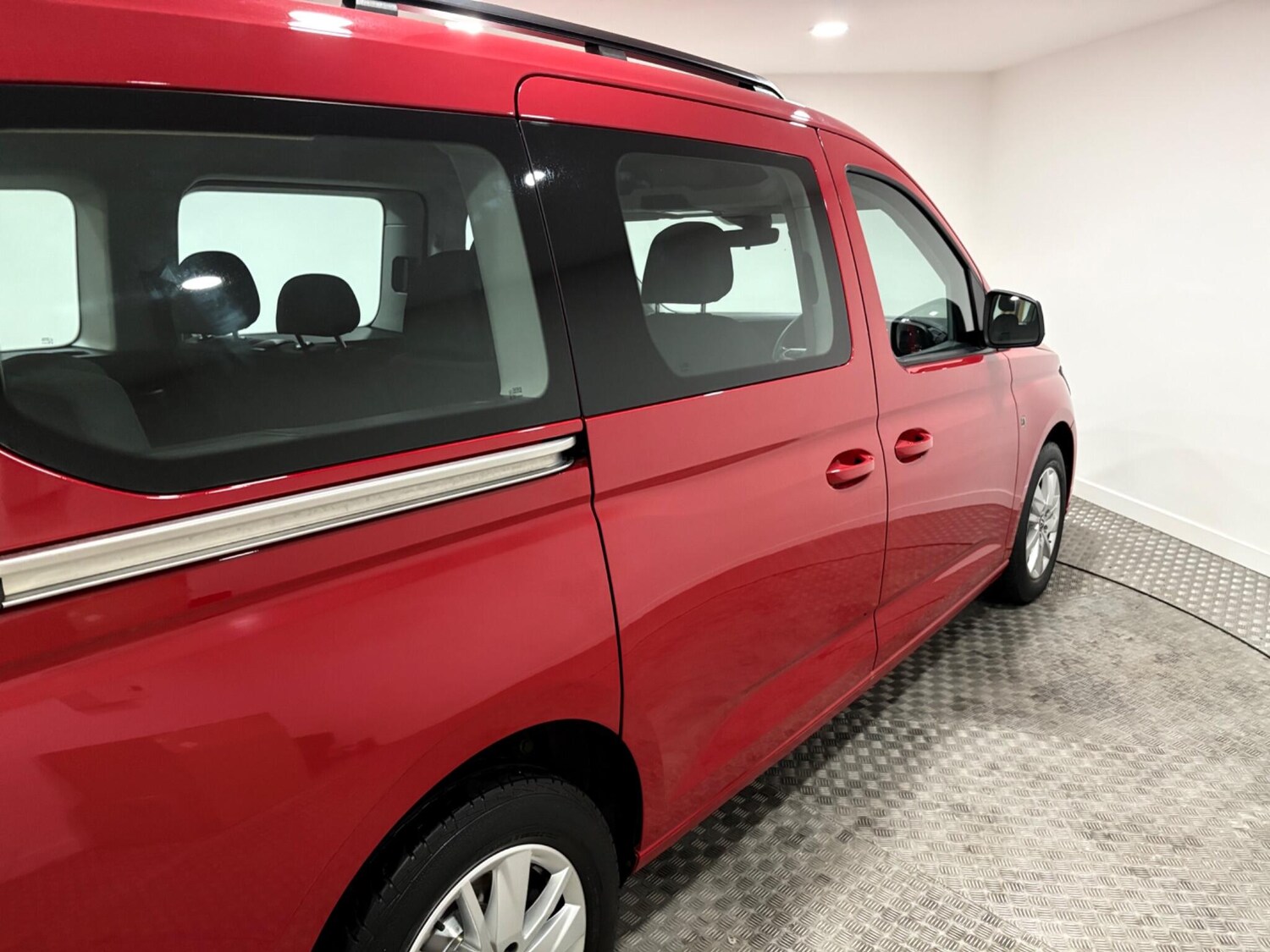Used Volkswagen Caddy Maxi 2023 for sale - 77468931: Photo 50
