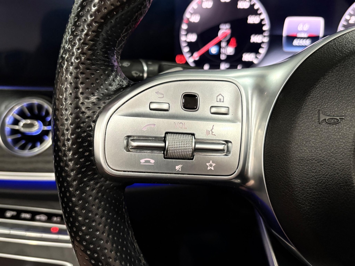 Used Mercedes-Benz E Class 2020 for sale - 77021223: Photo 16