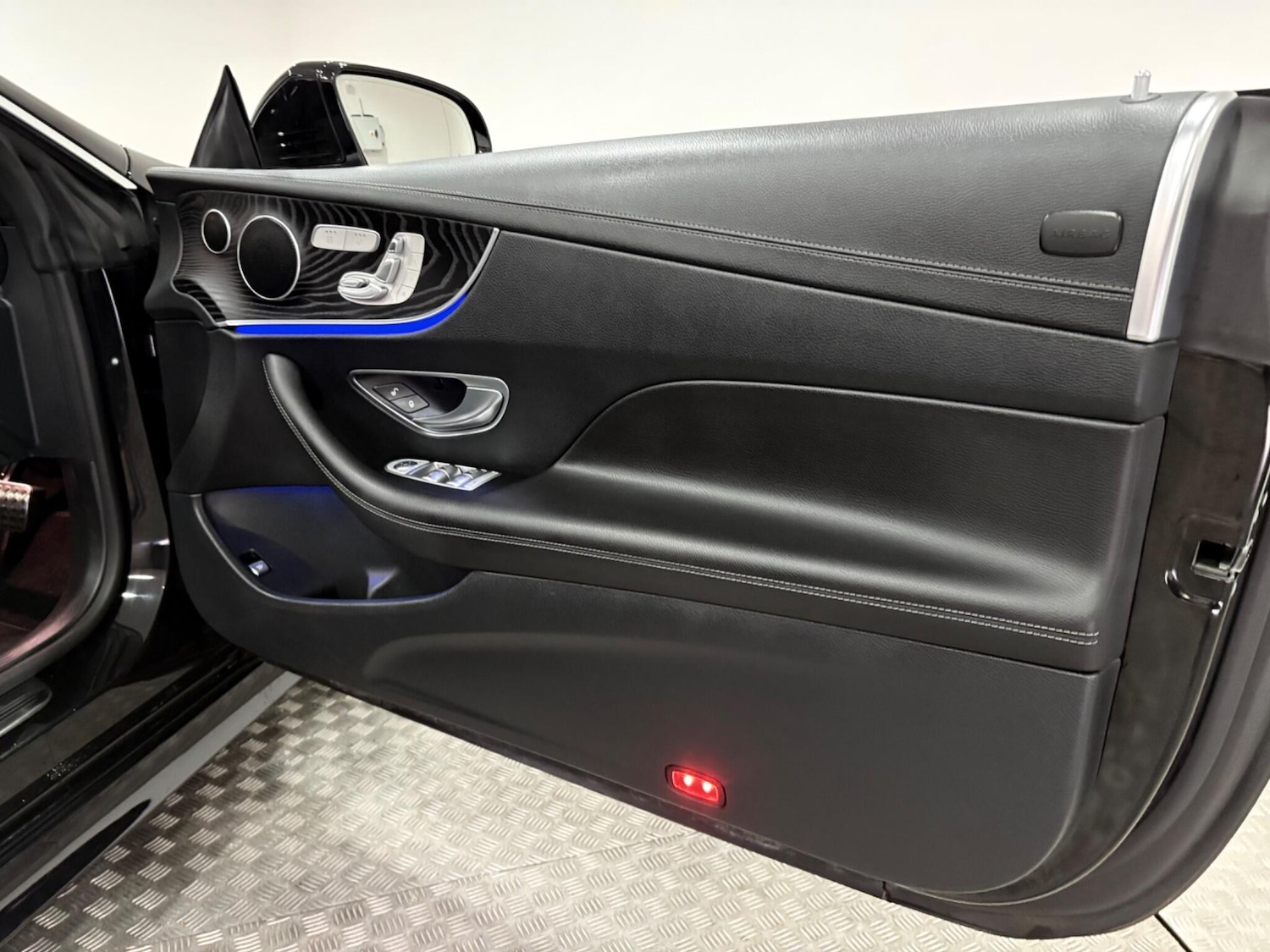 Used Mercedes-Benz E Class 2020 for sale - 77021223: Photo 41