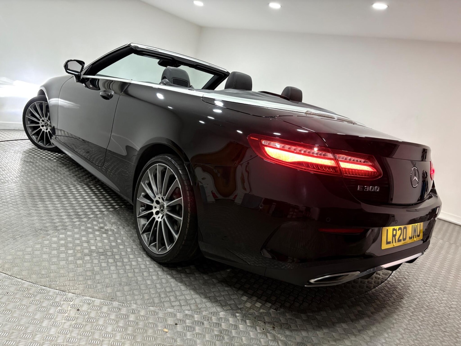 Used Mercedes-Benz E Class 2020 for sale - 77021223: Photo 48