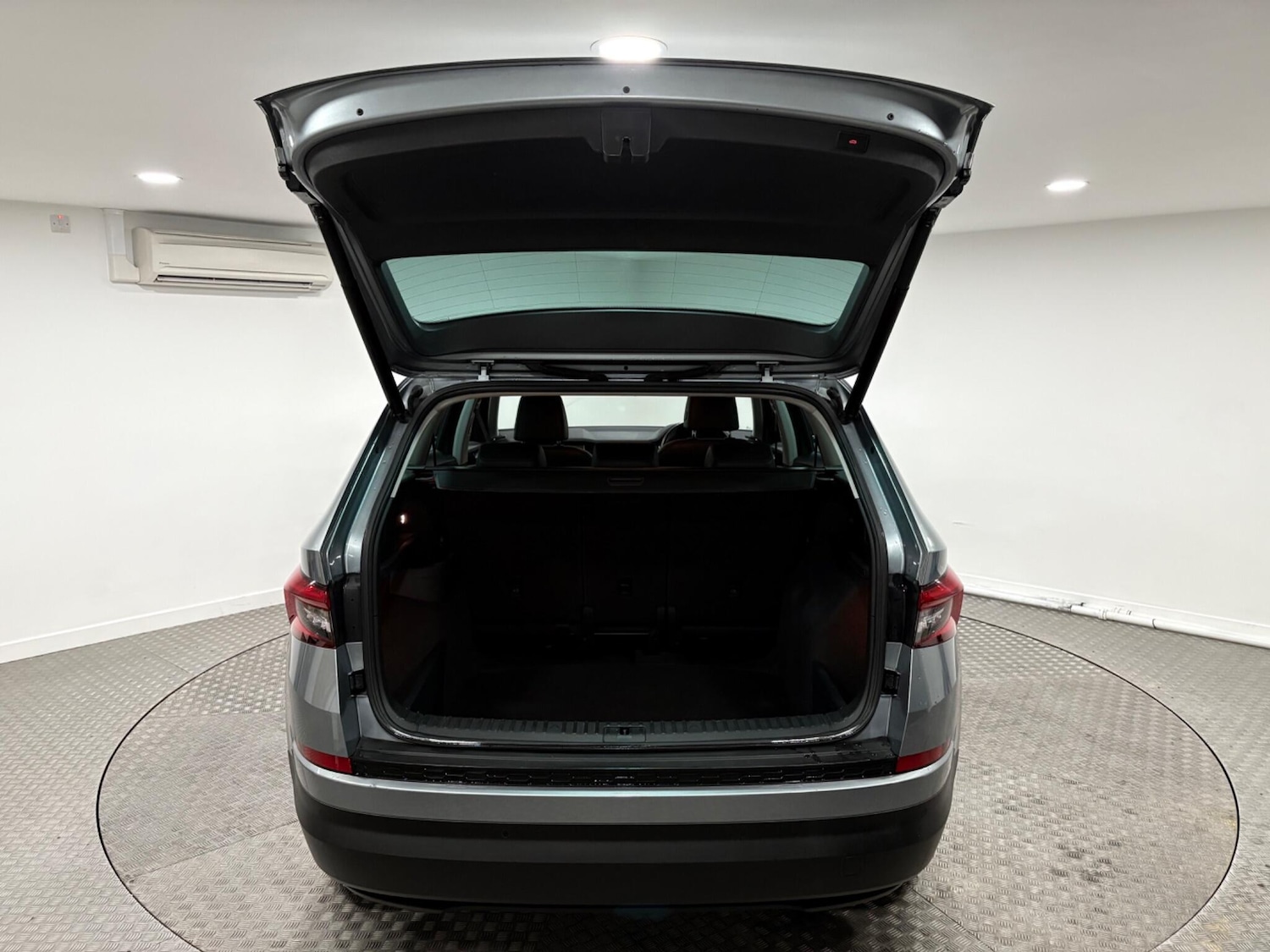 Used Skoda Kodiaq 2018 for sale - 77020896: Photo 46