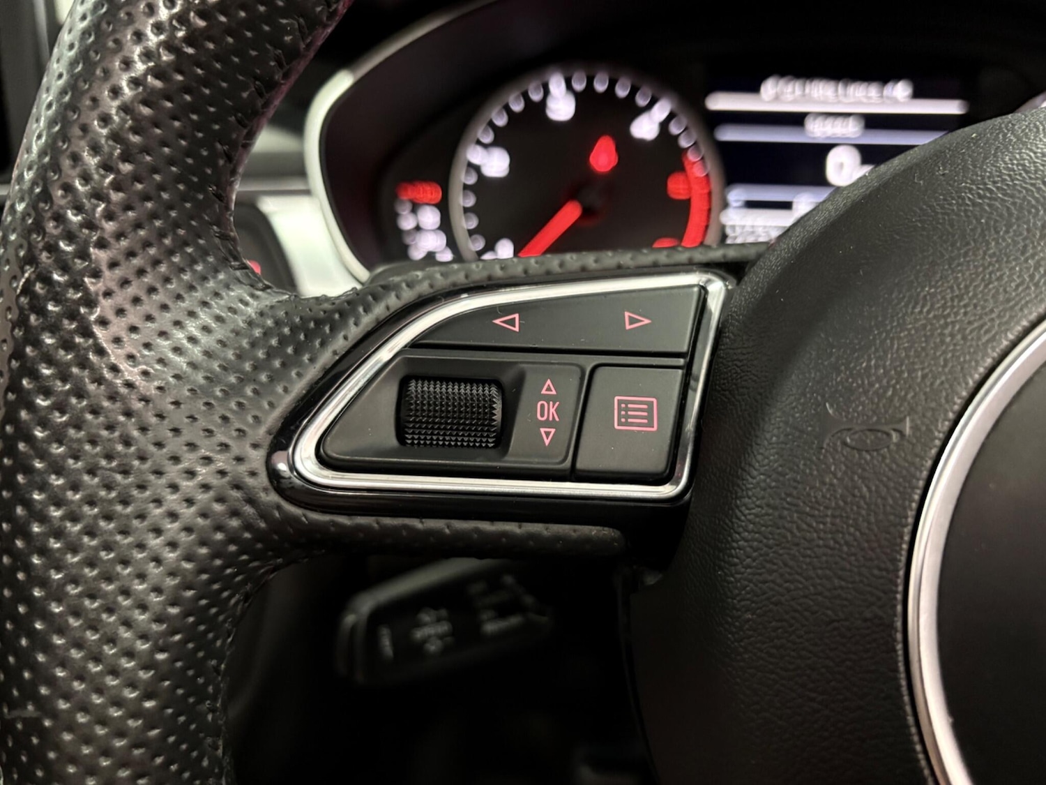 Used Audi A6 2014 for sale - 78019937: Photo 17