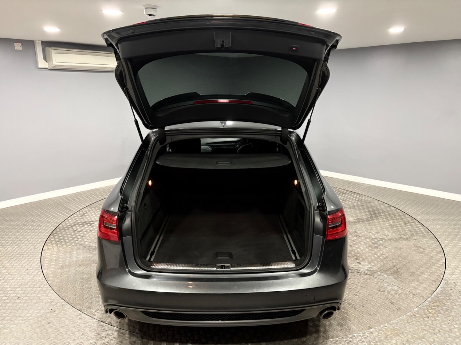 Used Audi A6 2014 for sale - 78019937: Photo 42