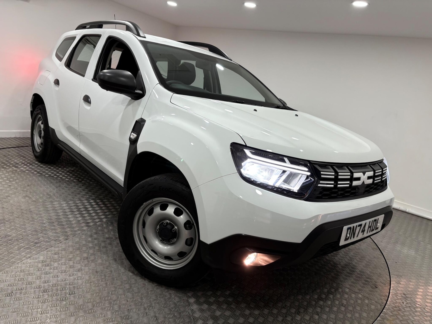 Used Dacia Duster 2024 for sale - 77020888: Photo 36