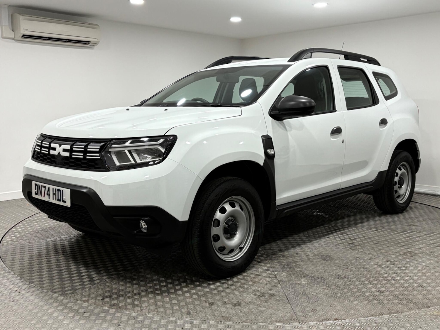 Used Dacia Duster 2024 for sale - 77020888: Photo 7