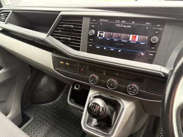Used Volkswagen Transporter 2021 for sale - 76138191: Photo 20