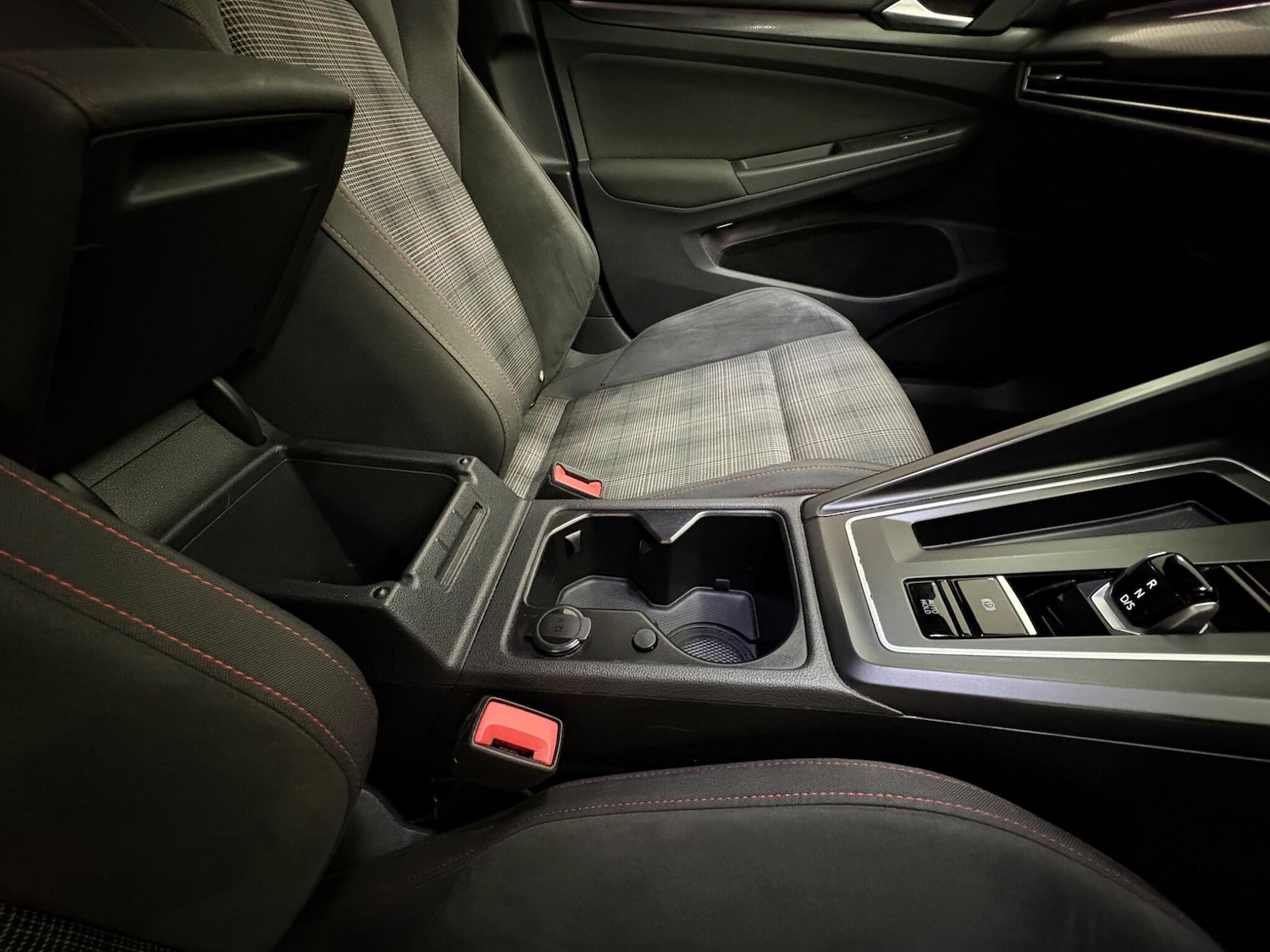 Used Volkswagen Golf 2022 for sale - 76942721: Photo 40