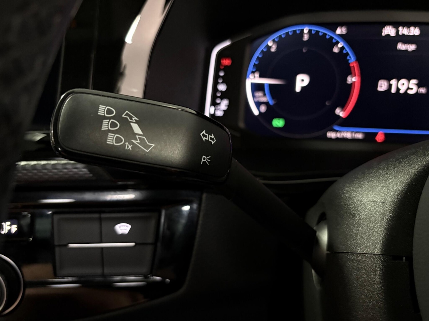 Used Volkswagen Caravelle 2021 for sale - 78007819: Photo 14