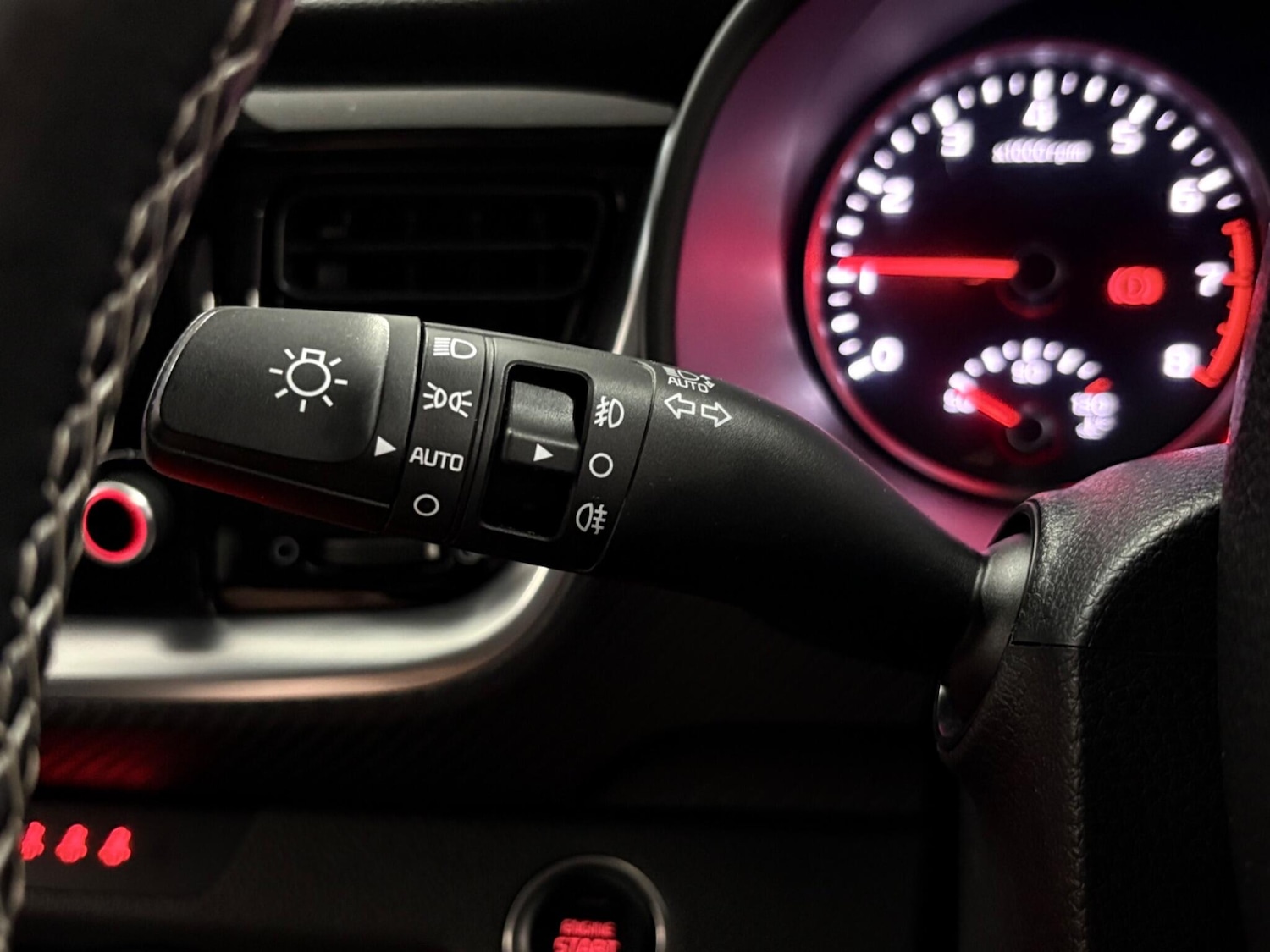 Used Kia Stonic 2021 for sale - 77021366: Photo 14