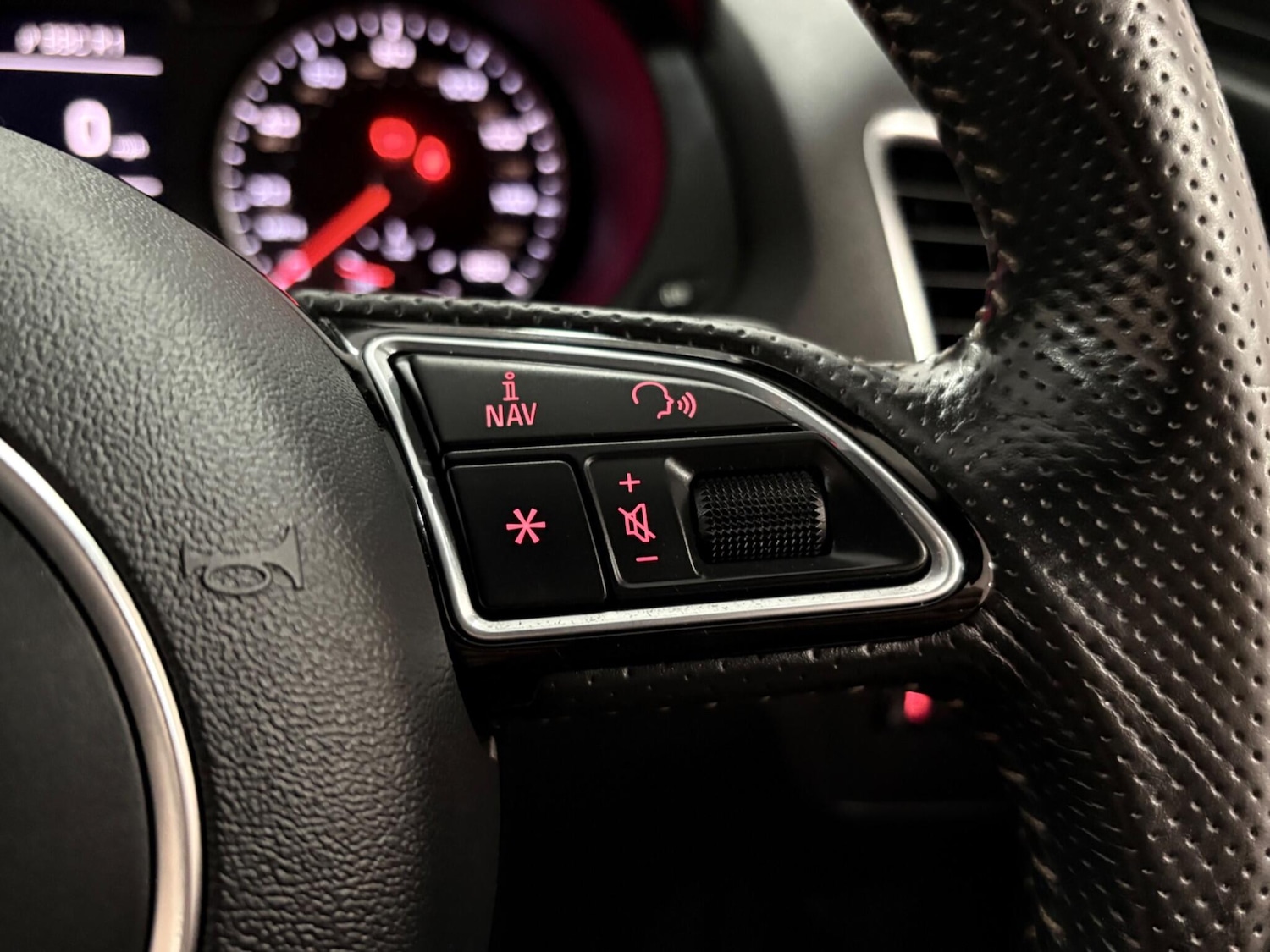 Used Audi Q3 2016 for sale - 77021157: Photo 20