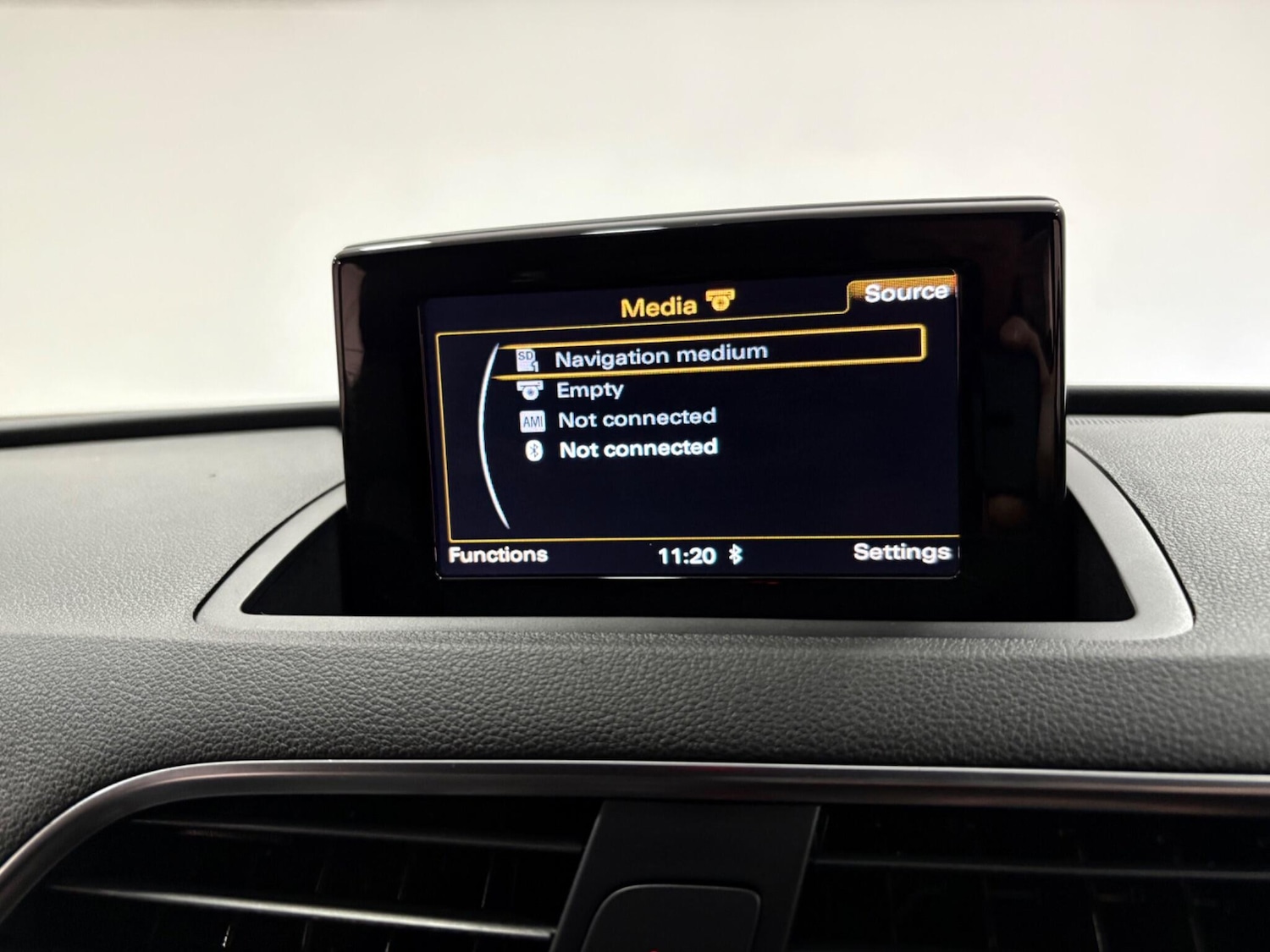 Used Audi Q3 2016 for sale - 77021157: Photo 26