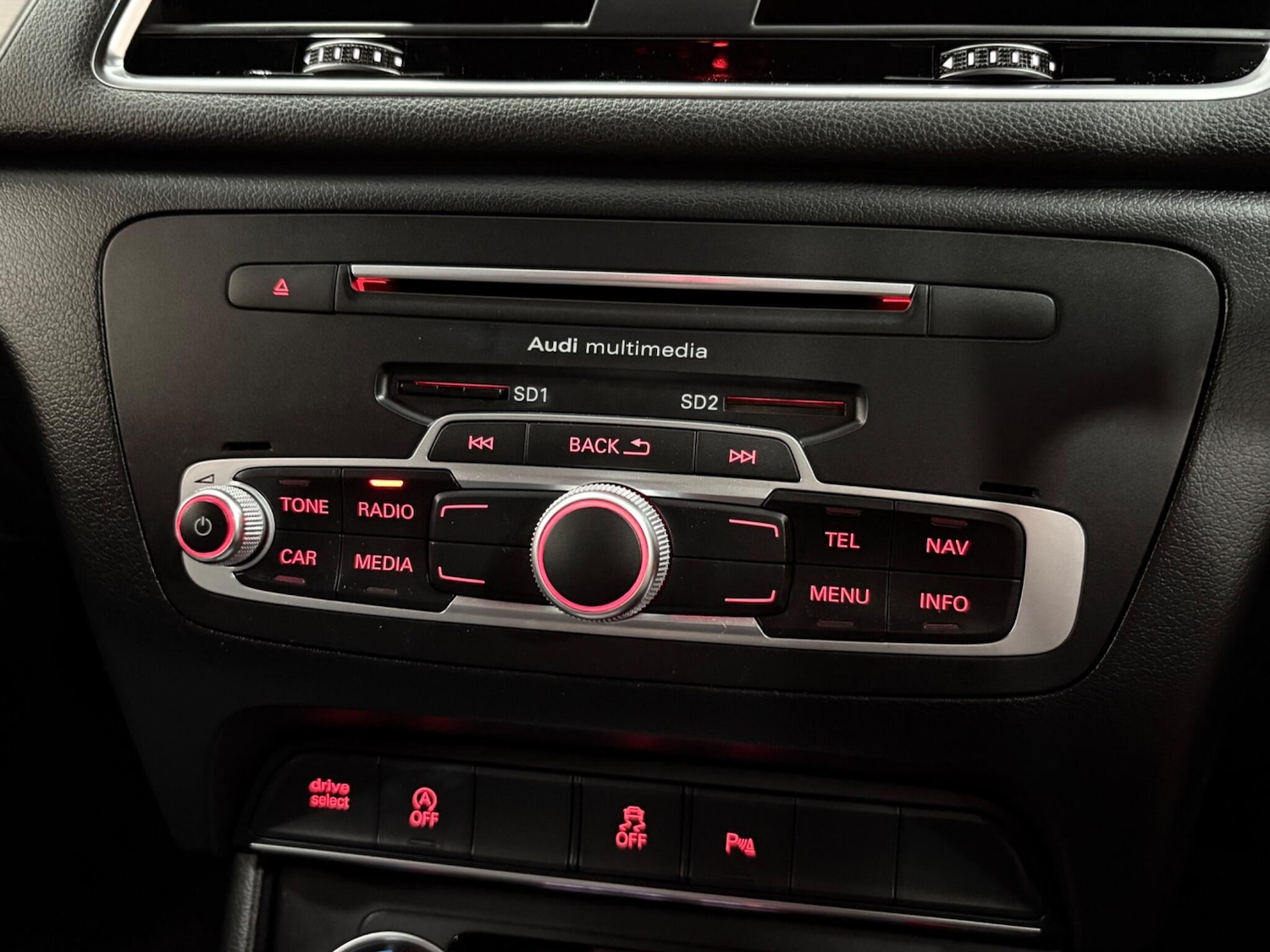 Used Audi Q3 2016 for sale - 77021157: Photo 35