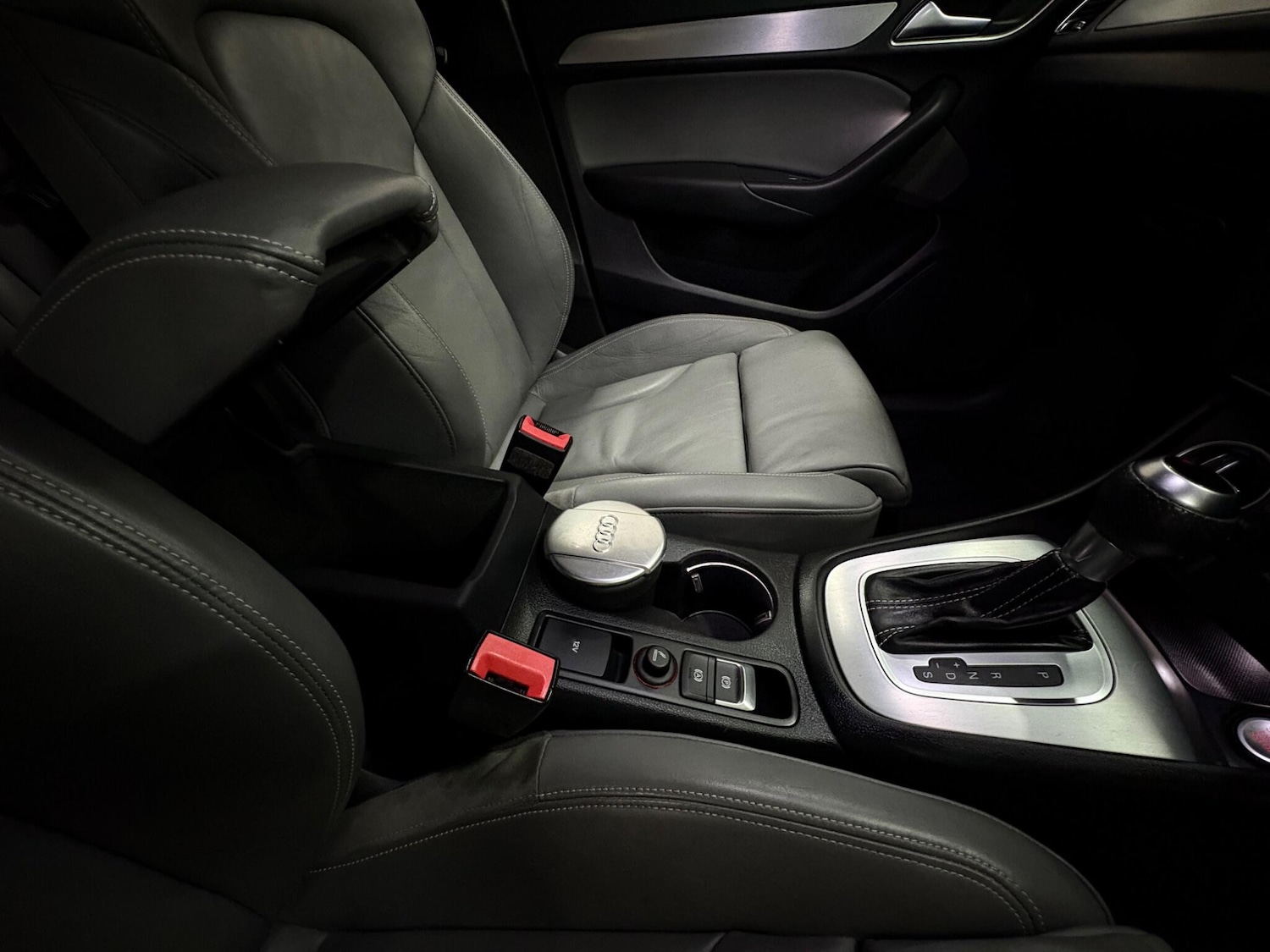 Used Audi Q3 2016 for sale - 77021157: Photo 39