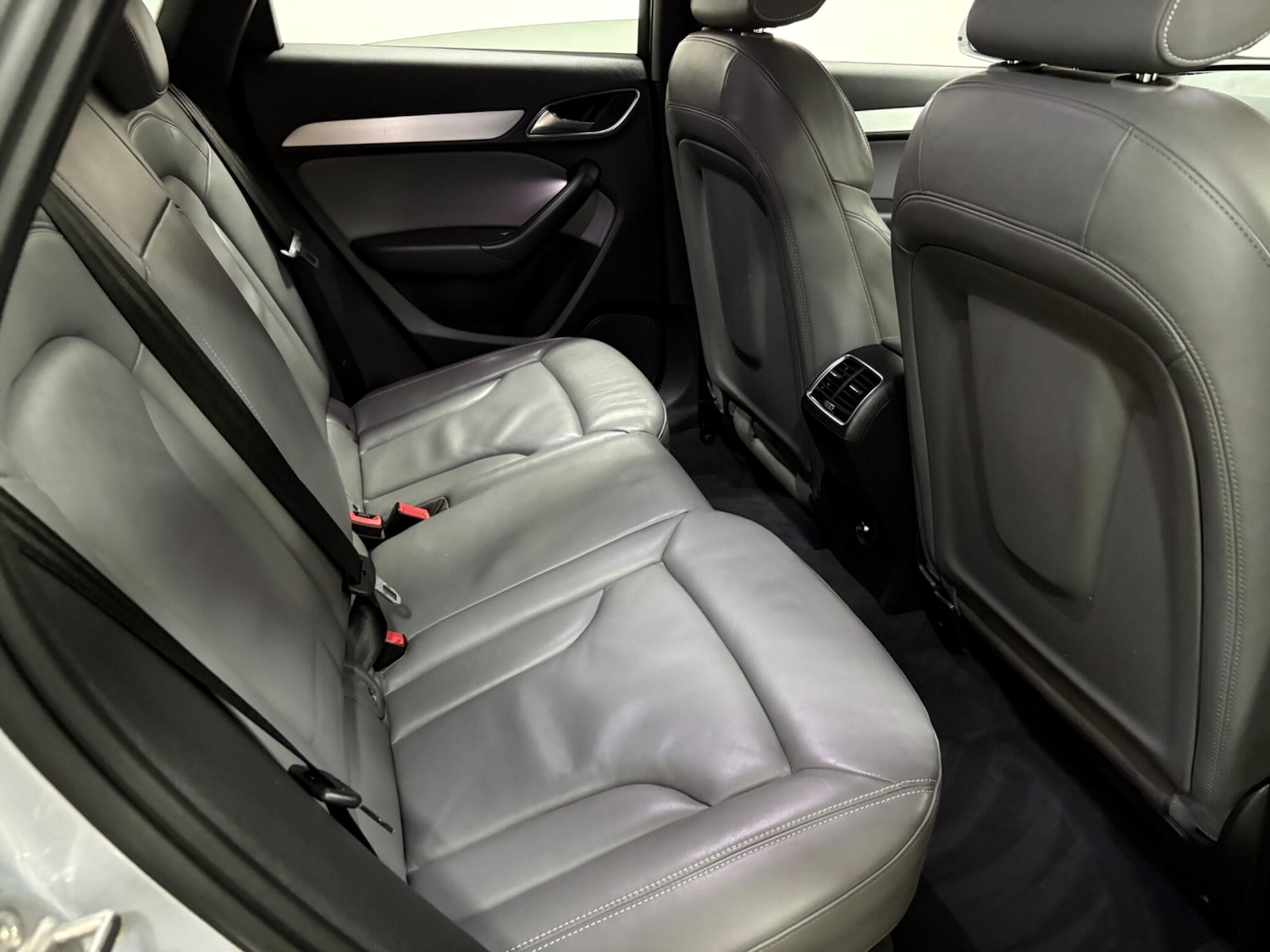 Used Audi Q3 2016 for sale - 77021157: Photo 44