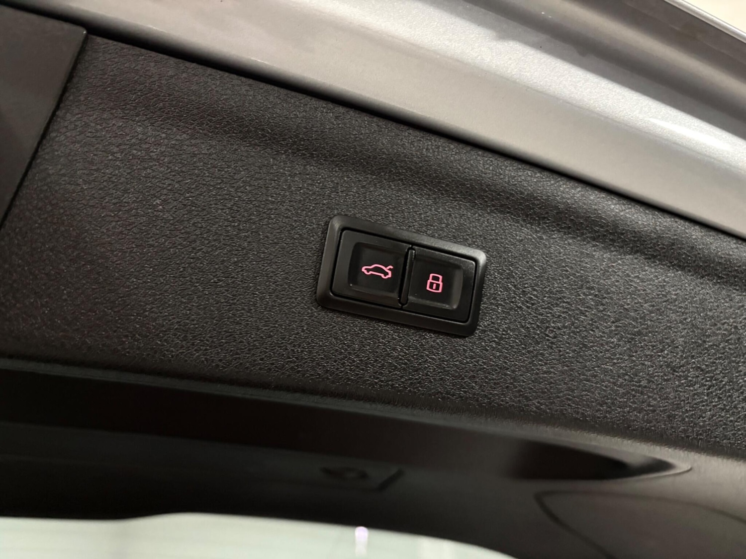 Used Audi Q3 2016 for sale - 77021157: Photo 48