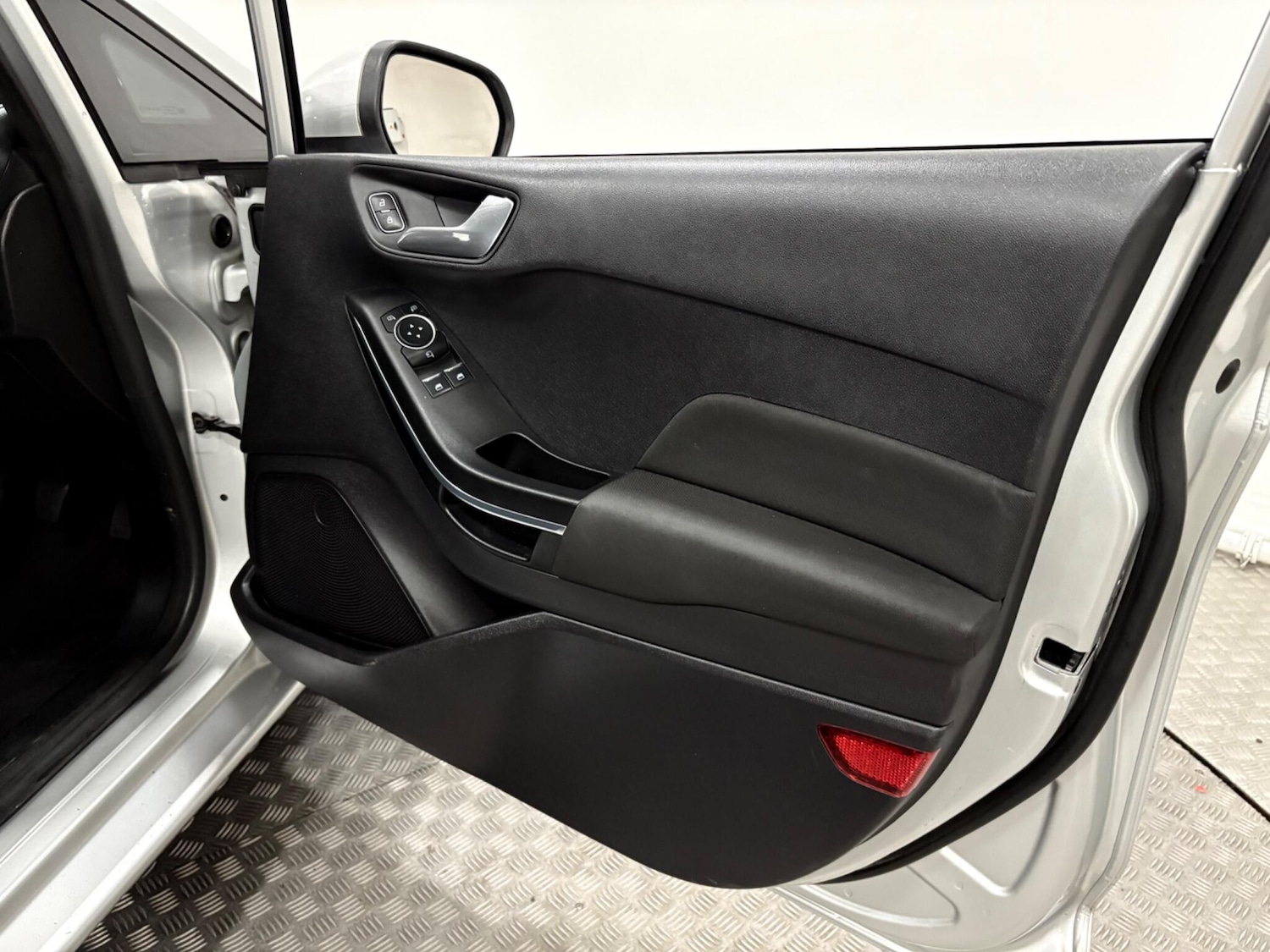 Used Ford Fiesta 2019 for sale - 76561335: Photo 36