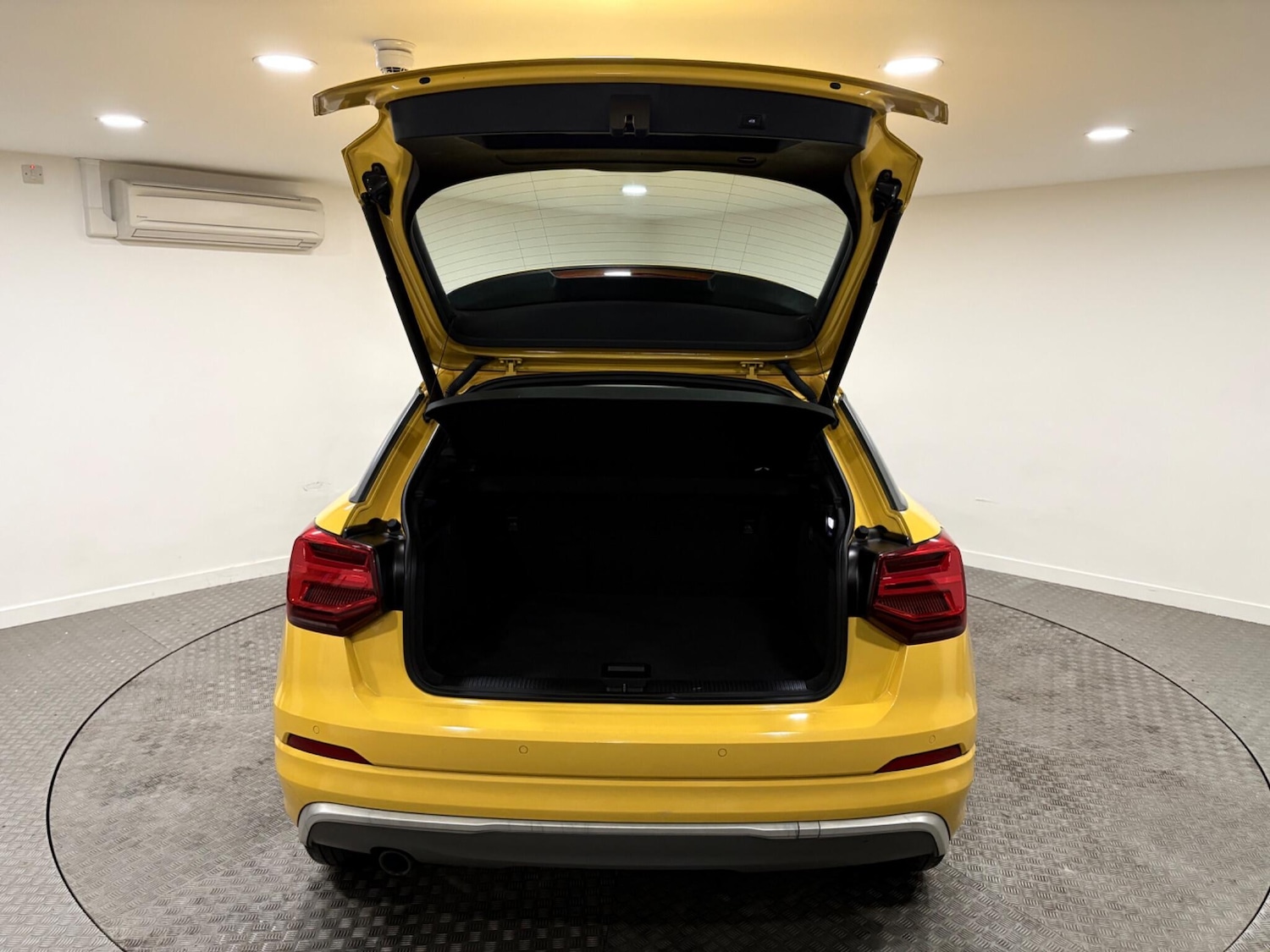 Used Audi Q2 2018 for sale - 77267651: Photo 38