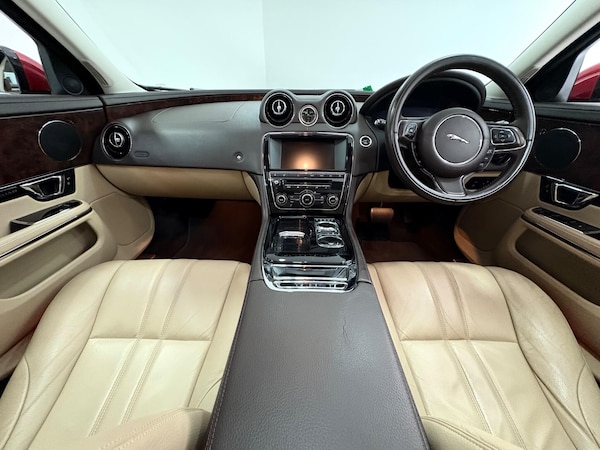 Used Jaguar XJ 2014 for sale - 76121693: Photo 10
