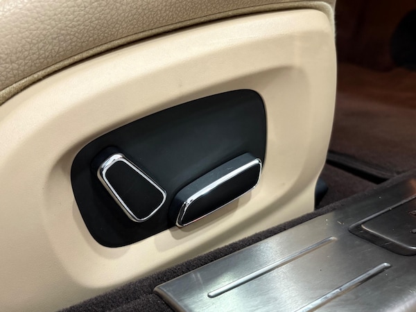 Used Jaguar XJ 2014 for sale - 76121693: Photo 13