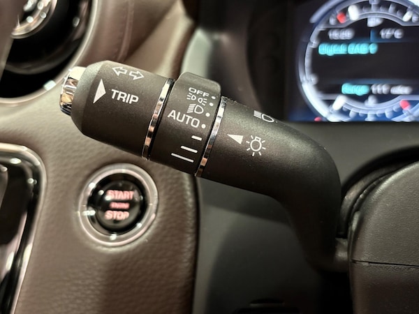 Used Jaguar XJ 2014 for sale - 76121693: Photo 16