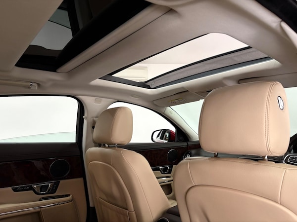 Used Jaguar XJ 2014 for sale - 76121693: Photo 35