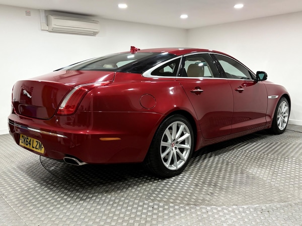 Used Jaguar XJ 2014 for sale - 76121693: Photo 3