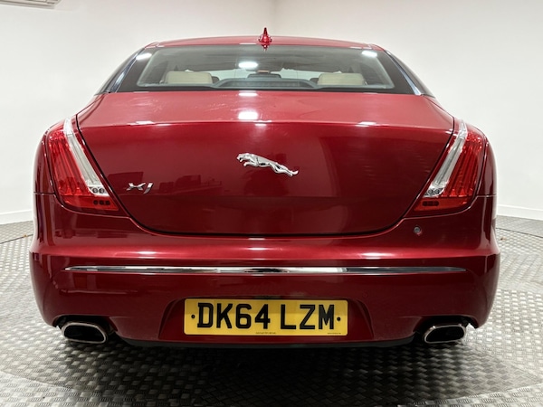 Used Jaguar XJ 2014 for sale - 76121693: Photo 4