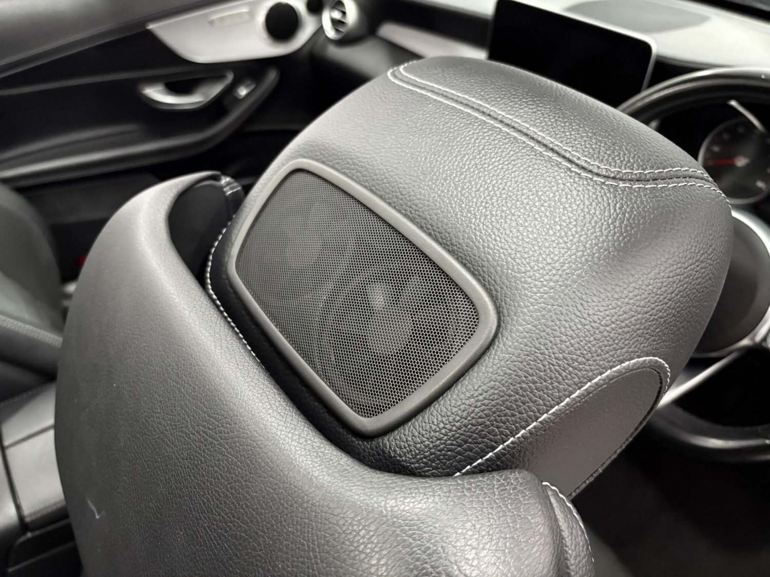 Used Mercedes-Benz C Class 2019 for sale - 77021340: Photo 13