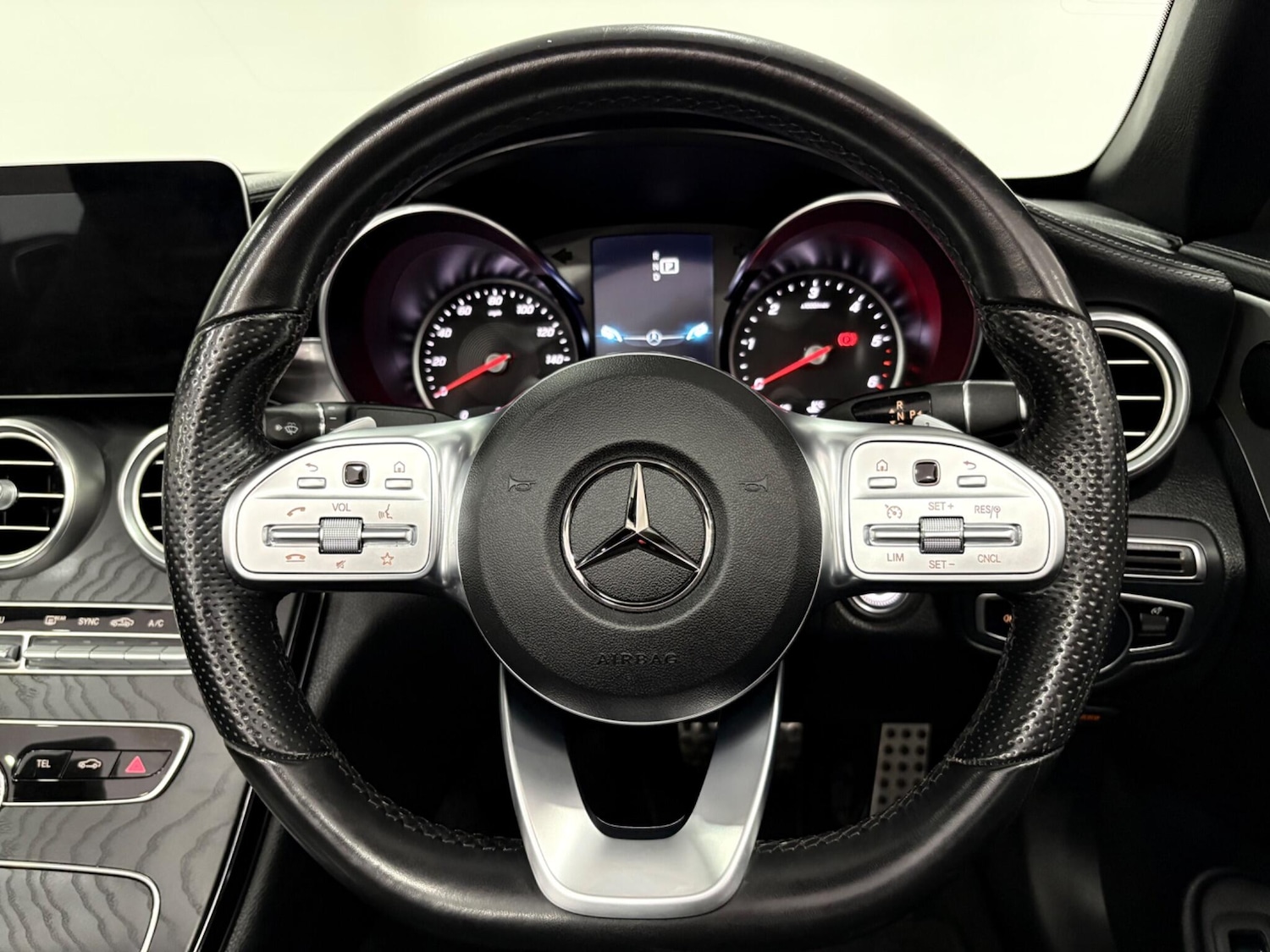 Used Mercedes-Benz C Class 2019 for sale - 77021340: Photo 15