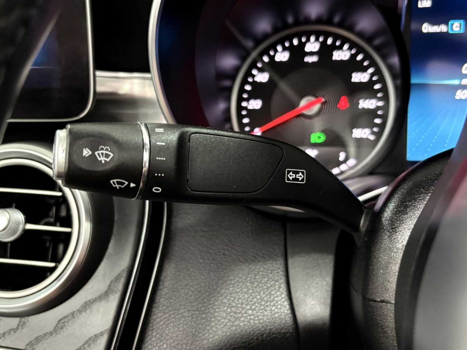 Used Mercedes-Benz C Class 2019 for sale - 77021340: Photo 16