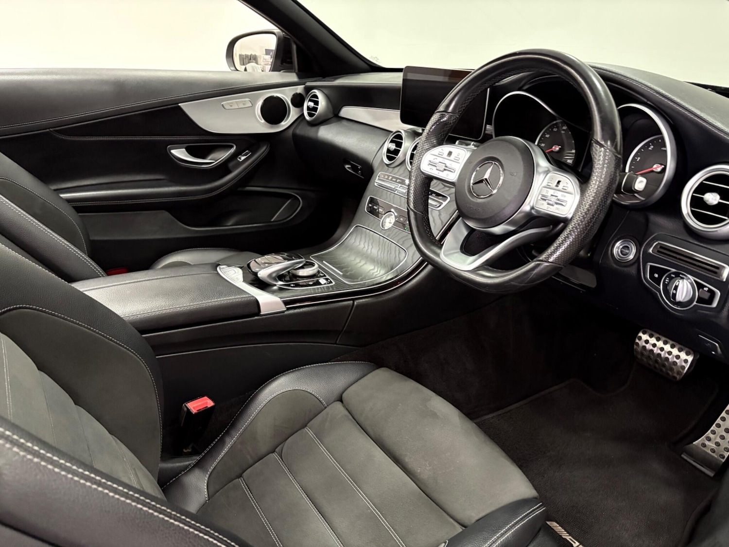 Used Mercedes-Benz C Class 2019 for sale - 77021340: Photo 9