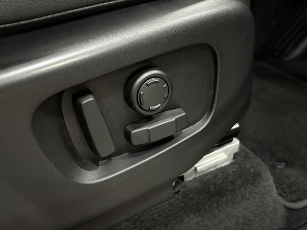 Used Land Rover Discovery 2022 for sale - 74777300: Photo 13