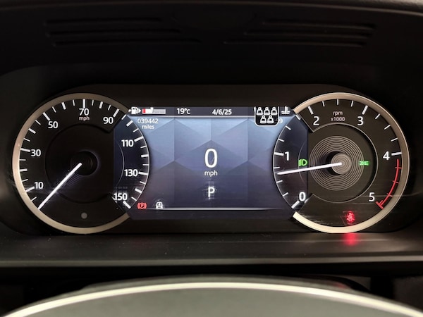 Used Land Rover Discovery 2022 for sale - 74777300: Photo 17