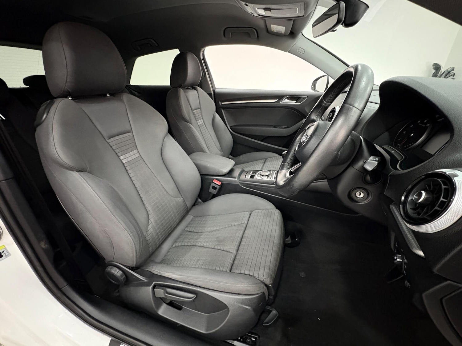 Used Audi A3 2016 for sale - 76094664: Photo 11