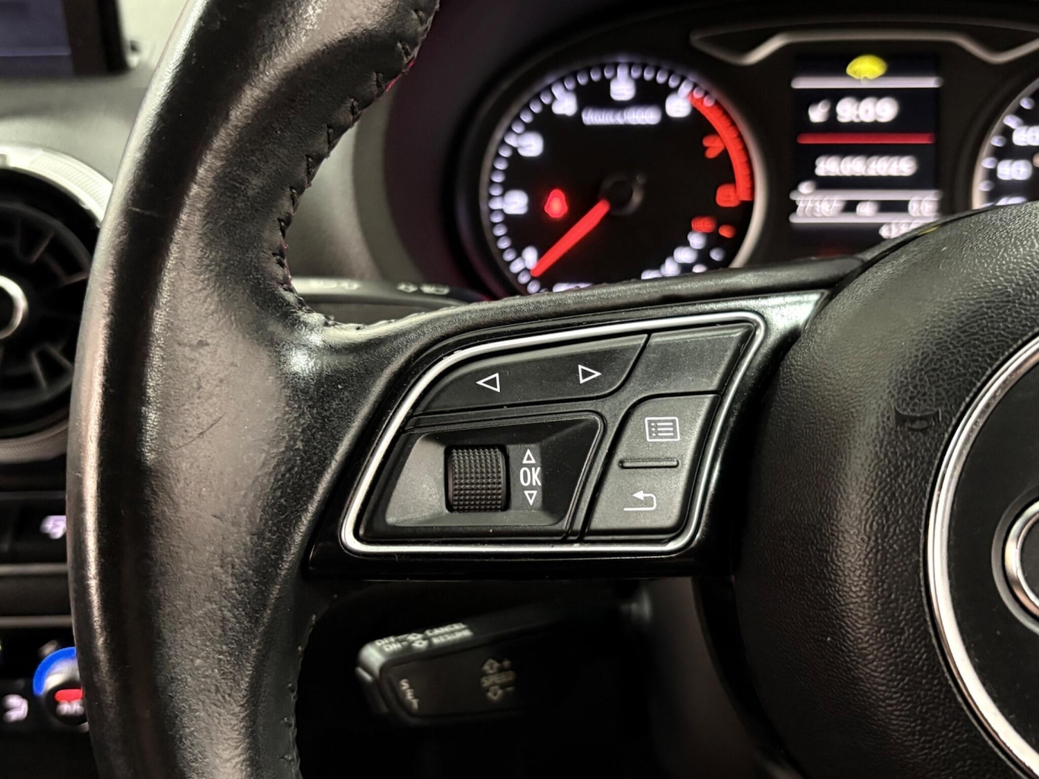 Used Audi A3 2016 for sale - 76094664: Photo 14