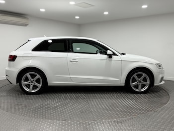 Used Audi A3 2016 for sale - 76094664: Photo 2