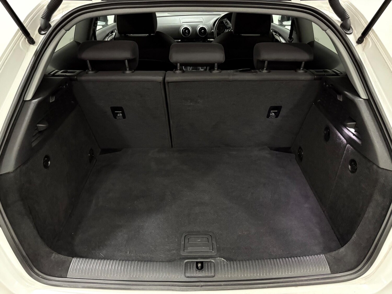 Used Audi A3 2016 for sale - 76094664: Photo 38