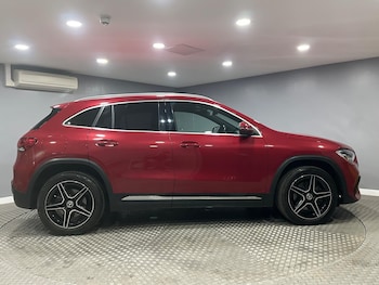 Used Mercedes-Benz GLA 2023 for sale - 78535619: Photo