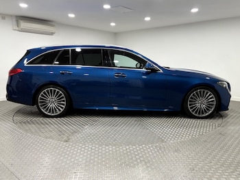 Used Mercedes-Benz C Class 2023 for sale - 77612492: Photo