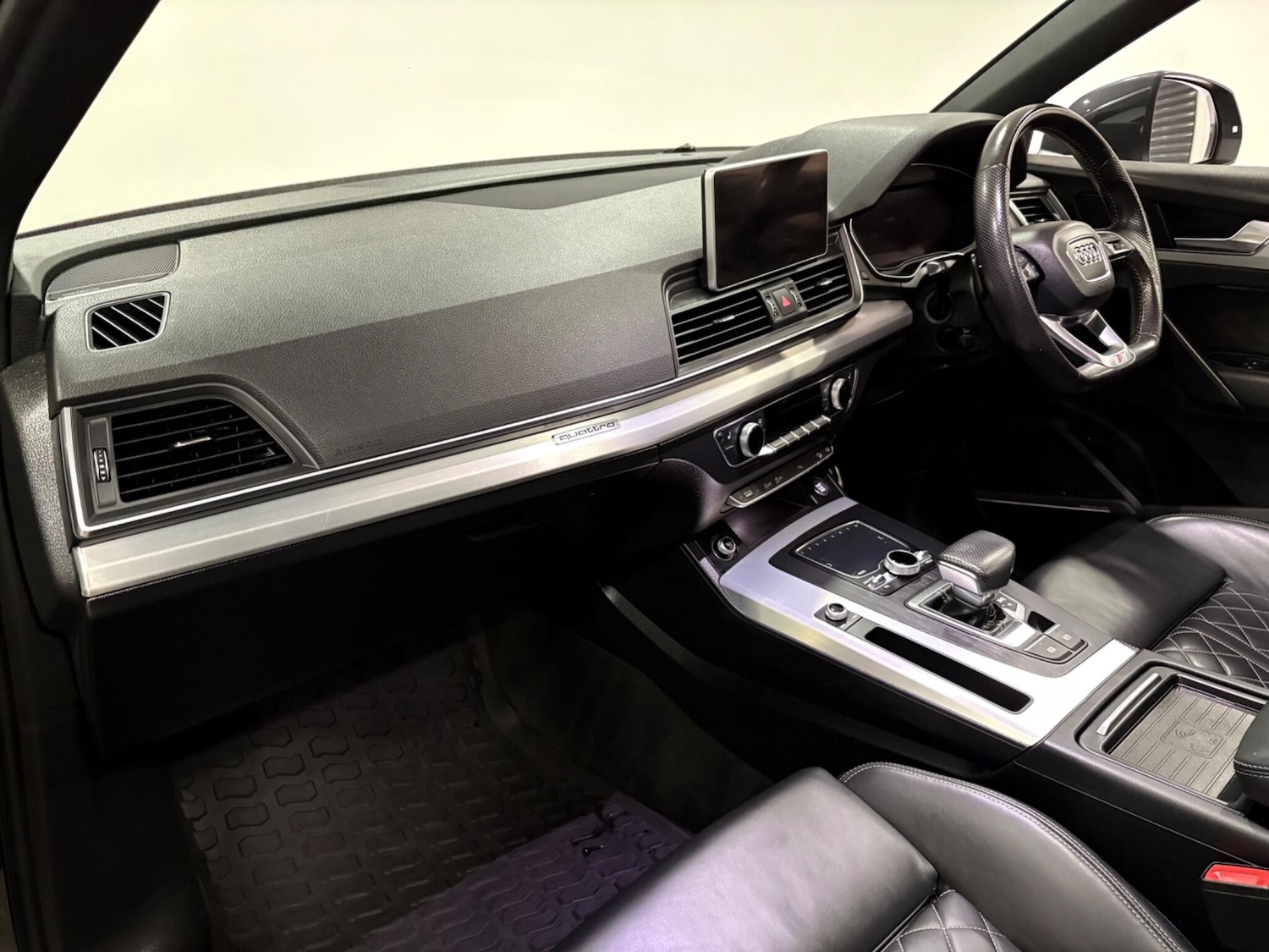 Used Audi Q5 2017 for sale - 77020831: Photo 11