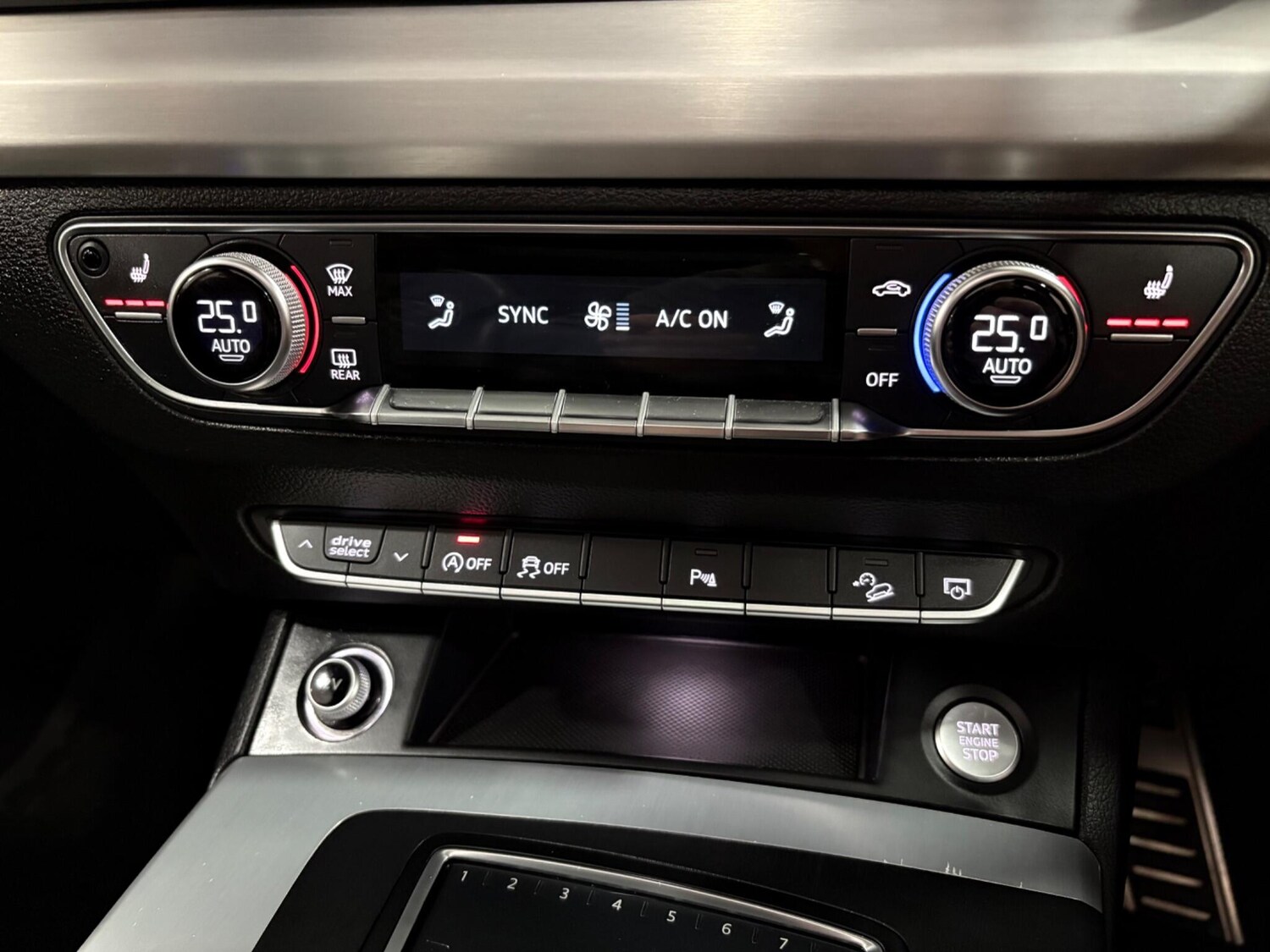 Used Audi Q5 2017 for sale - 77020831: Photo 32