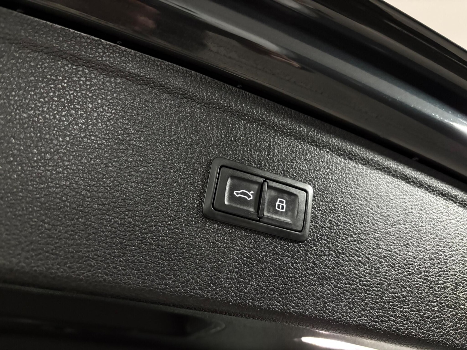 Used Audi Q5 2017 for sale - 77020831: Photo 48