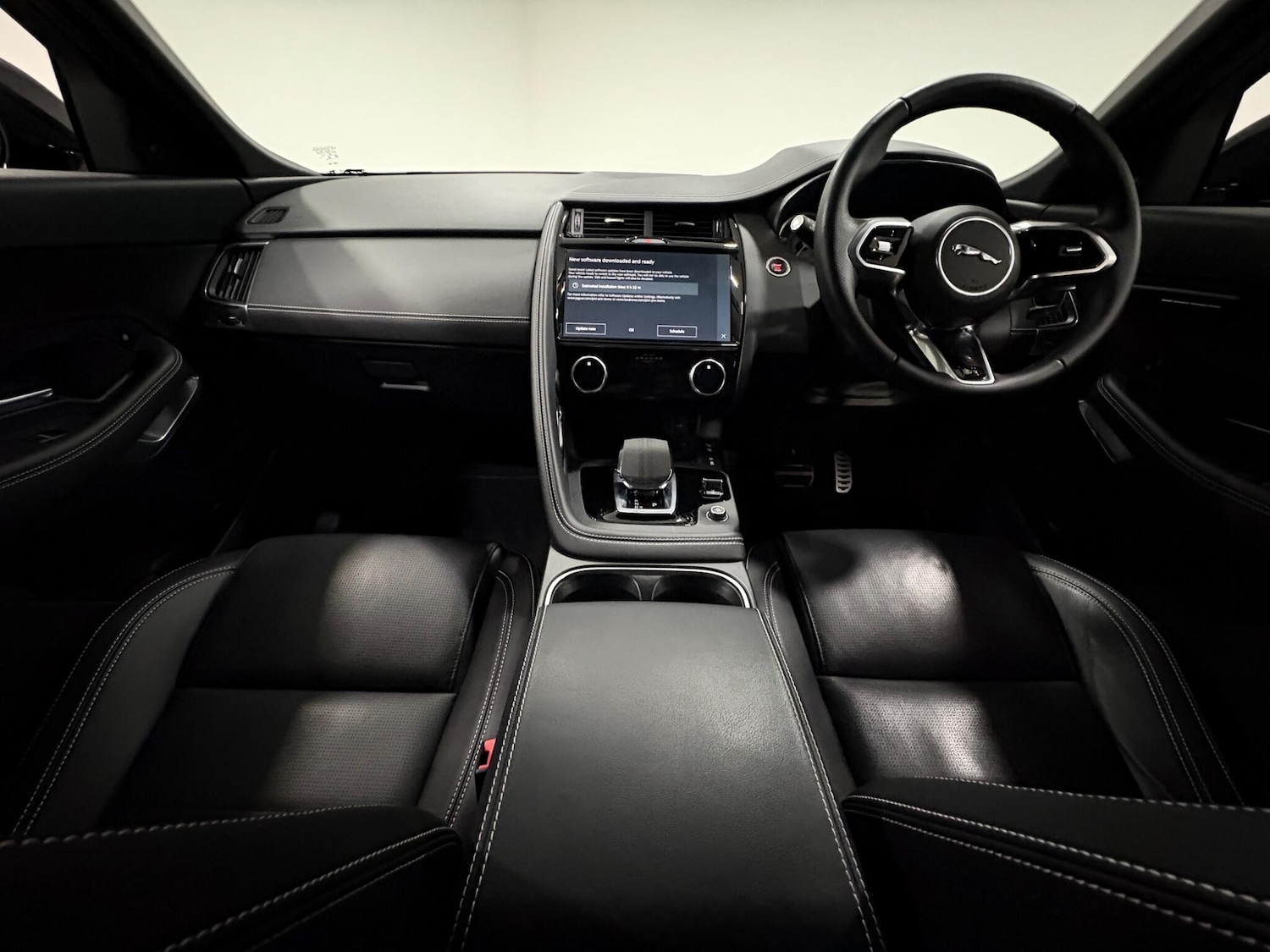 Used Jaguar E-Pace 2024 for sale - 77376937: Photo 10