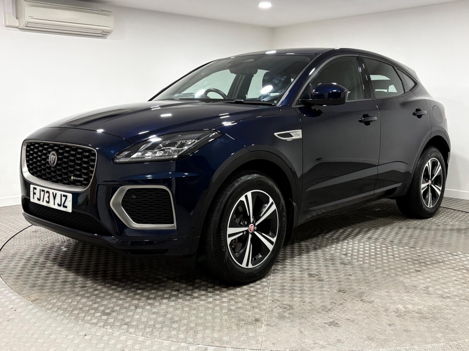 Used Jaguar E-Pace 2024 for sale - 77376937: Photo 7