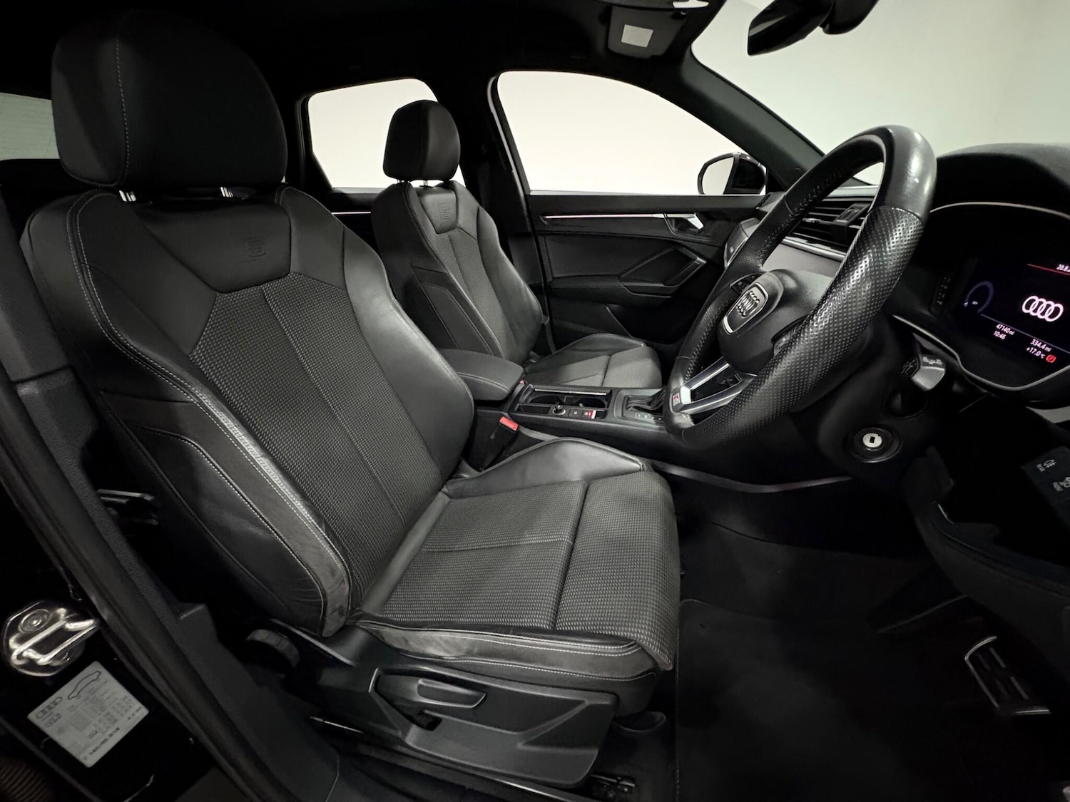 Used Audi Q3 2019 for sale - 77021367: Photo 12